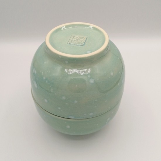 Ligth Green with Sparks